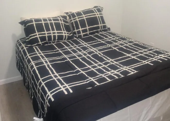 3 Bedroom With Free Parking