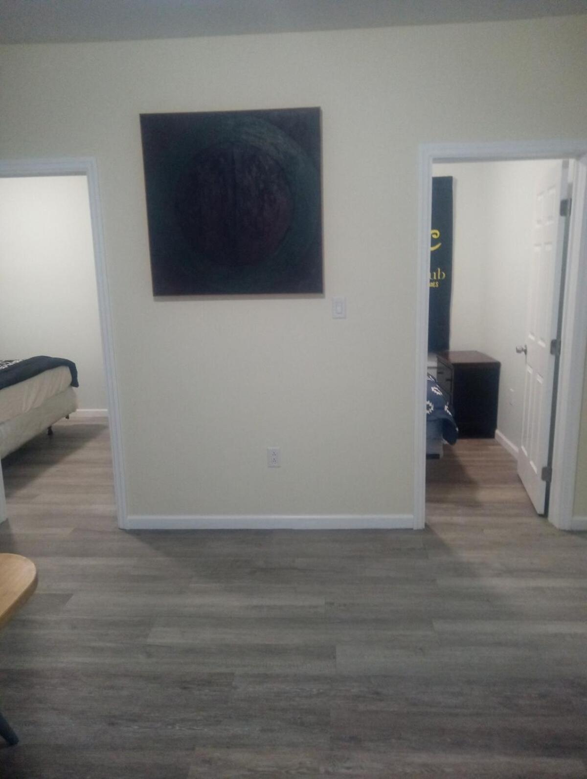 3 Bedroom With Free Parking Schenectady